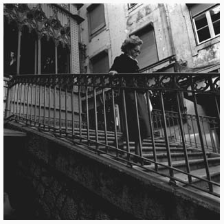 old lady, lisbon